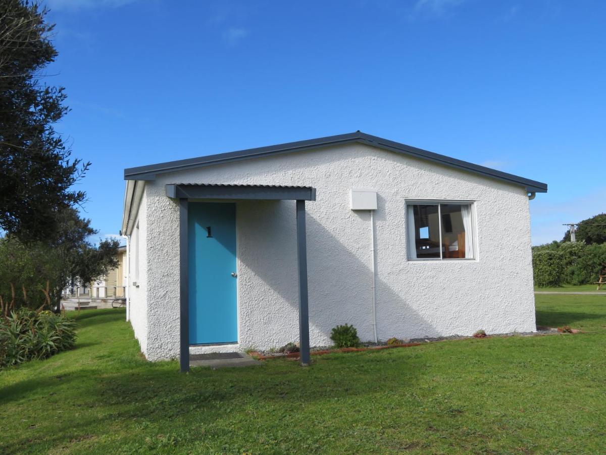 Whanganui Seaside Holiday Park Bagian luar foto