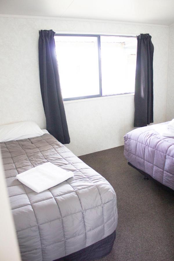 Whanganui Seaside Holiday Park Bagian luar foto