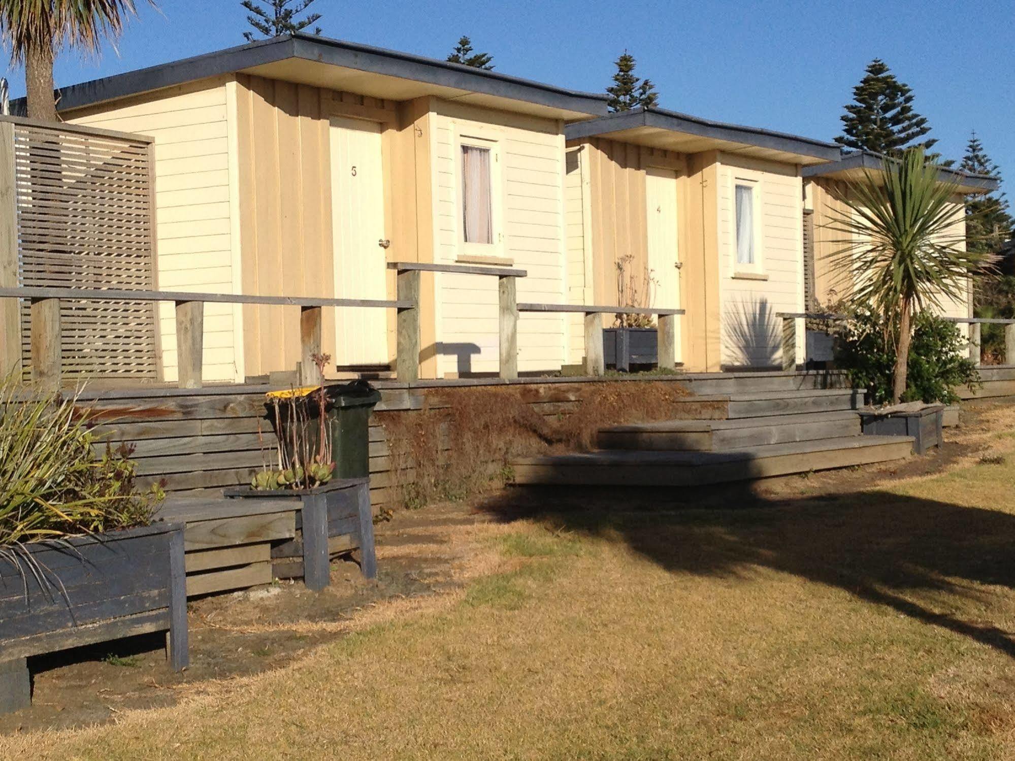 Whanganui Seaside Holiday Park Bagian luar foto
