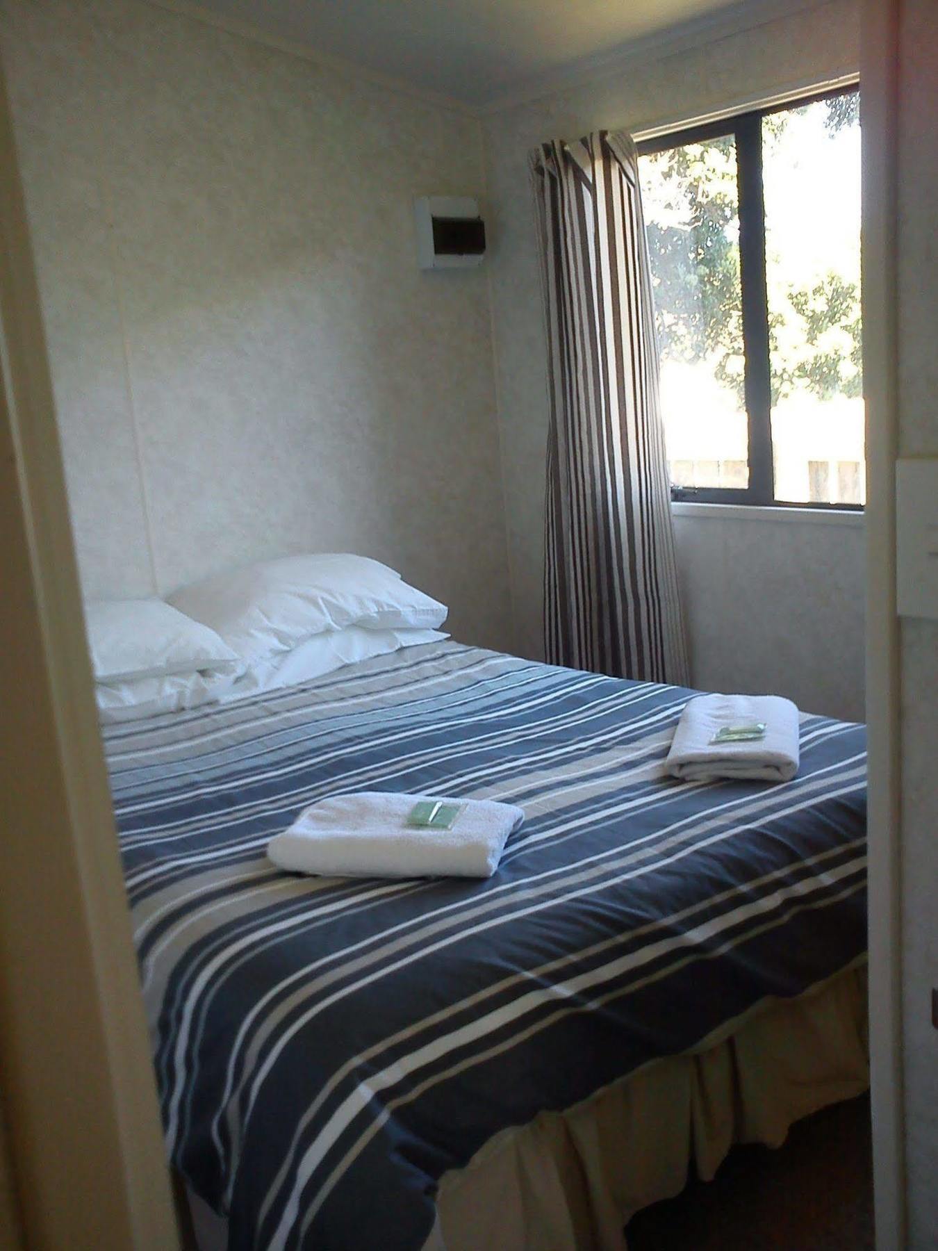 Whanganui Seaside Holiday Park Bagian luar foto