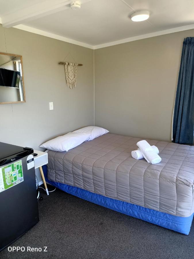 Whanganui Seaside Holiday Park Bagian luar foto