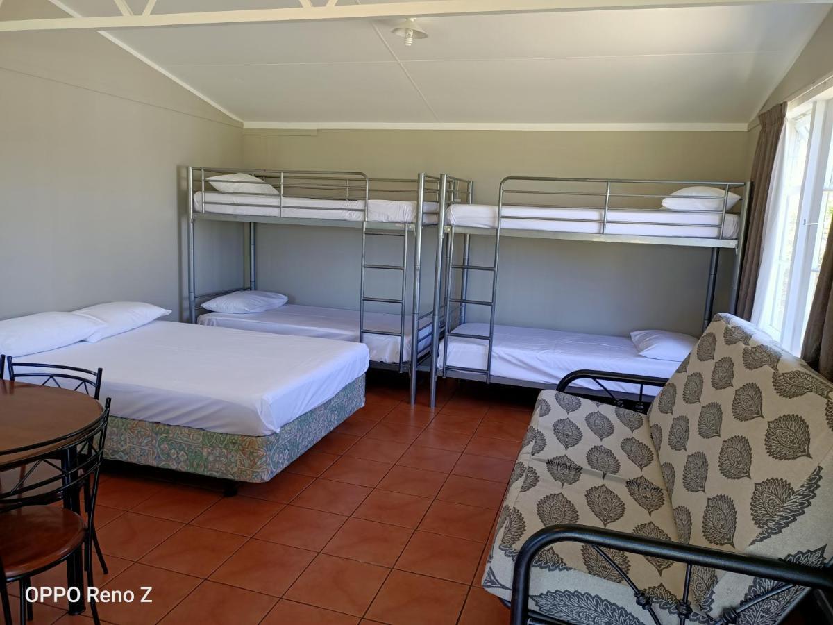 Whanganui Seaside Holiday Park Bagian luar foto