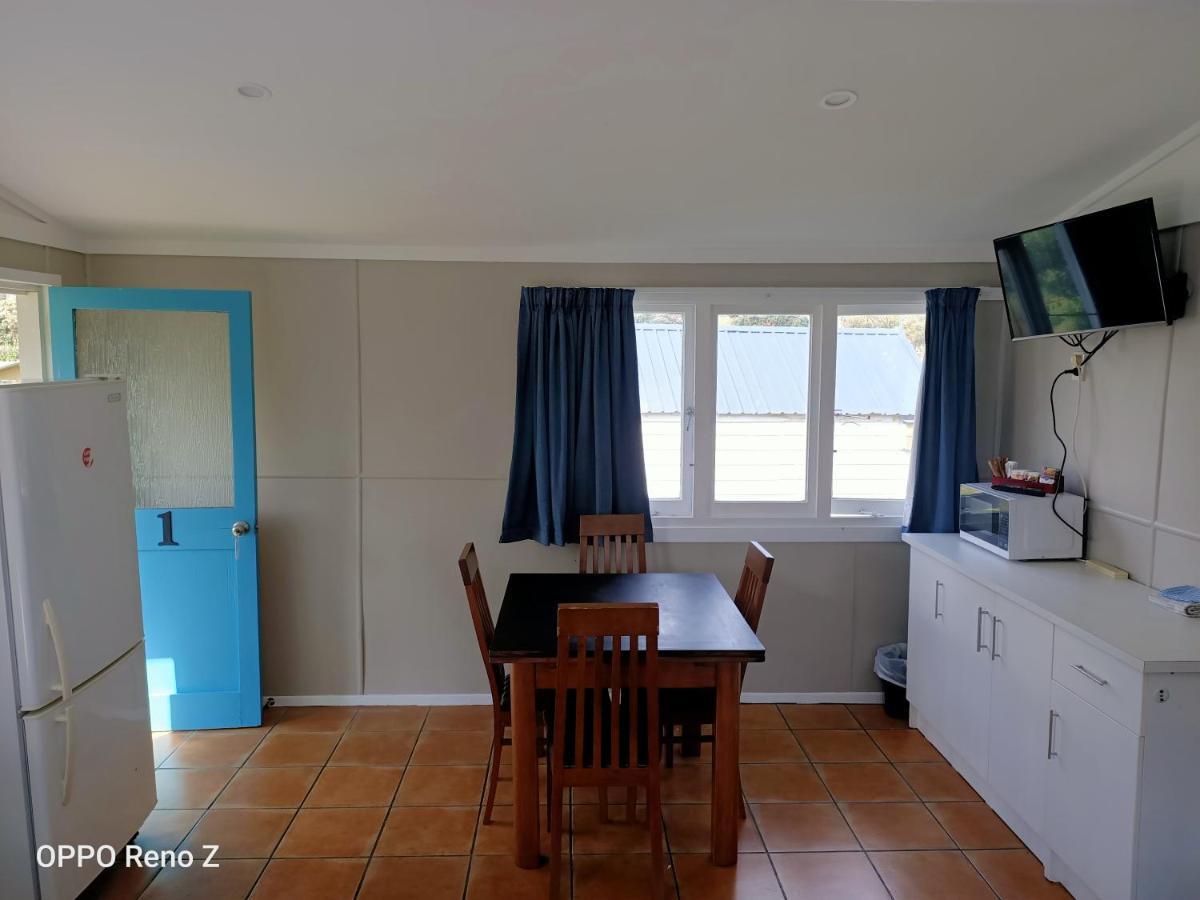 Whanganui Seaside Holiday Park Bagian luar foto